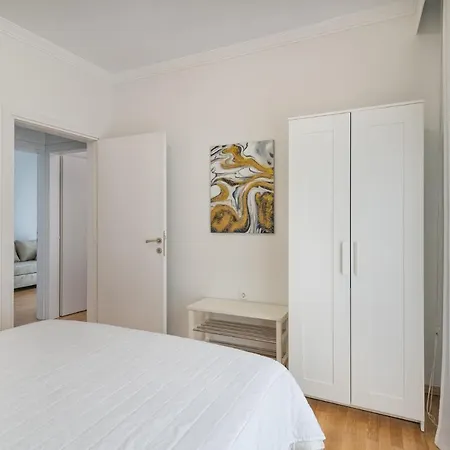 White Armonia Apartament *