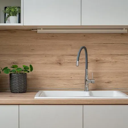 White Armonia Apartment