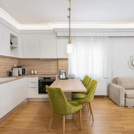 White Armonia Apartment Thessaloniki